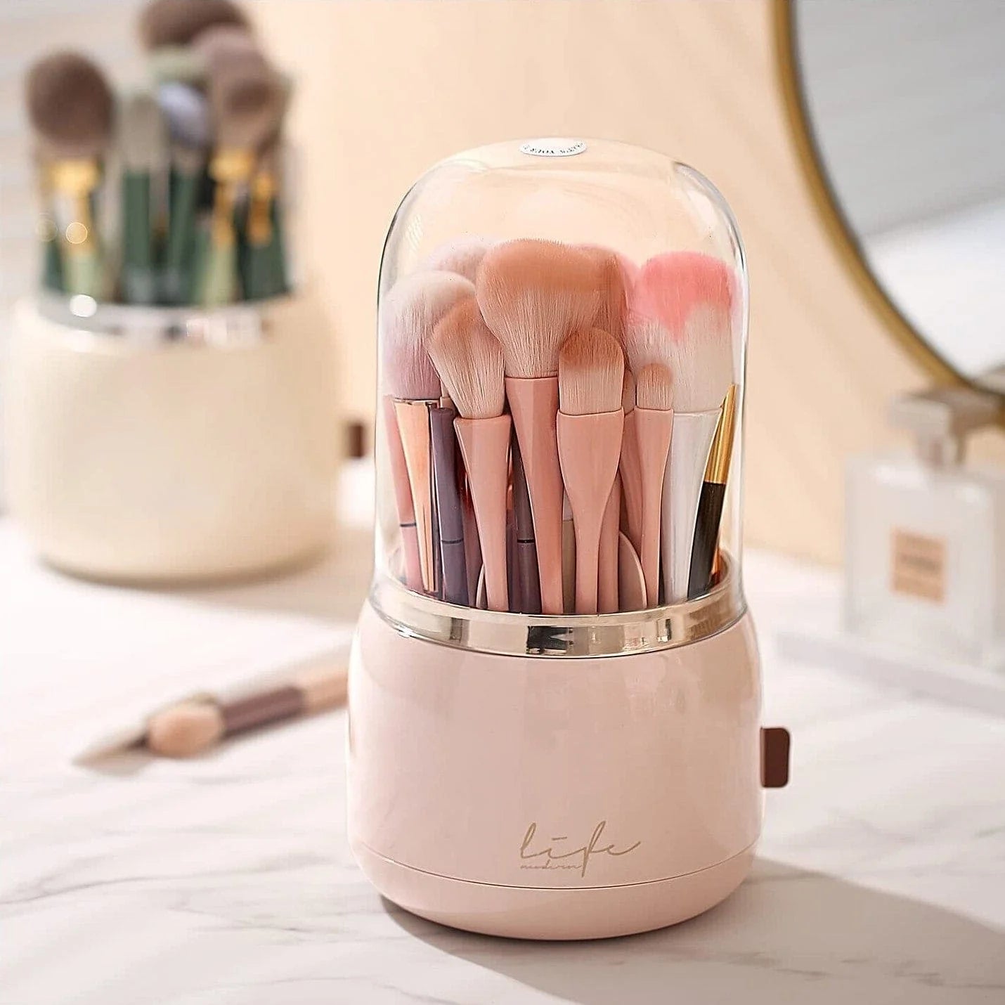 makeup brush holder